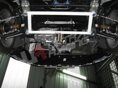 Reforço dianteiro Ultra Racing 308 RCZ DS5 UR-LA4-847Array
